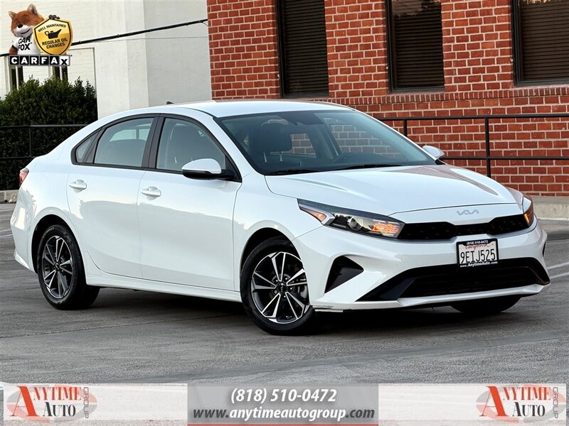 2023 Kia Forte LXS   - Photo 1 - Sherman Oaks, CA 91403-1701