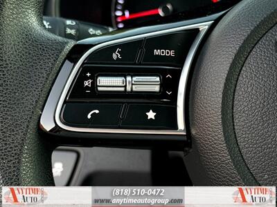 2023 Kia Forte LXS   - Photo 22 - Sherman Oaks, CA 91403-1701