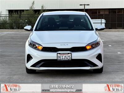 2023 Kia Forte LXS   - Photo 2 - Sherman Oaks, CA 91403-1701