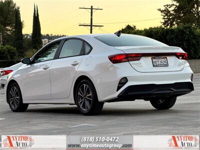 2023 Kia Forte LXS   - Photo 5 - Sherman Oaks, CA 91403-1701