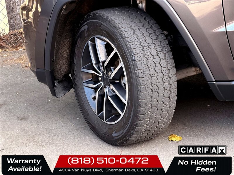 2019 Jeep Grand Cherokee Trailhawk   - Photo 30 - Sherman Oaks, CA 91403-1701
