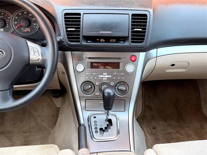 2008 Subaru Outback 2.5i - Photo 12 - Sherman Oaks, CA 91403-1701