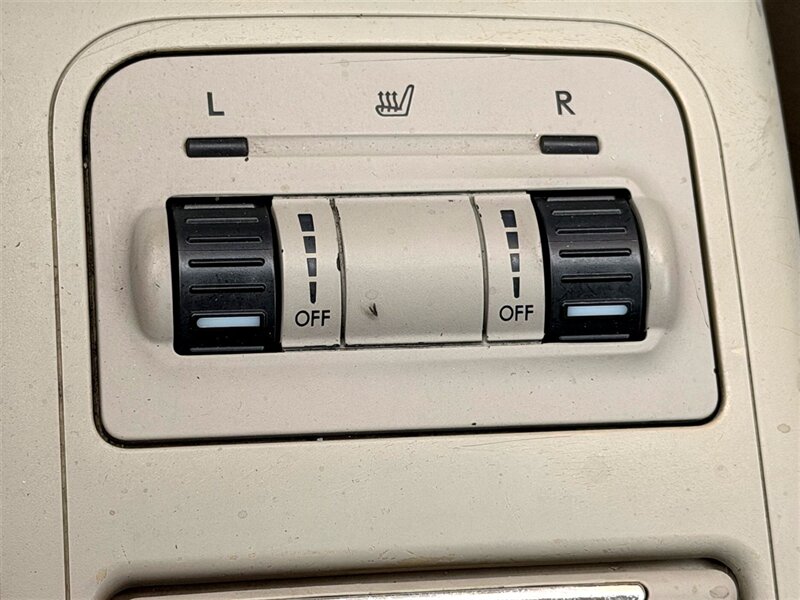 2008 Subaru Outback 2.5i - Photo 19 - Sherman Oaks, CA 91403-1701