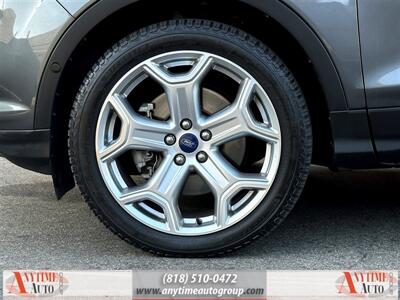 2018 Ford Escape Titanium   - Photo 33 - Sherman Oaks, CA 91403-1701