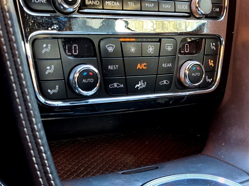 2015 Bentley Continental GT V8 S   - Photo 18 - Sherman Oaks, CA 91403-1701