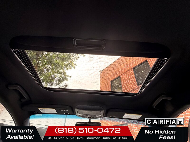 2017 Lincoln MKZ Hybrid Reserve - Photo 12 - Sherman Oaks, CA 91403-1701