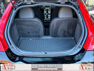 2008 Volvo C30 T5 Version 2.0   - Photo 19 - Sherman Oaks, CA 91403-1701
