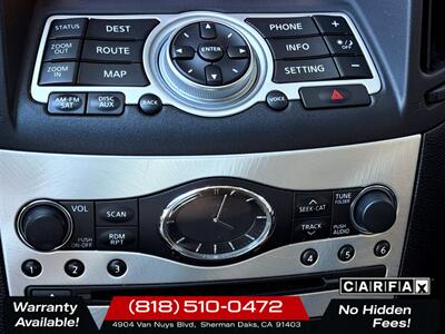 2014 INFINITI Q60 Convertible   - Photo 18 - Sherman Oaks, CA 91403-1701