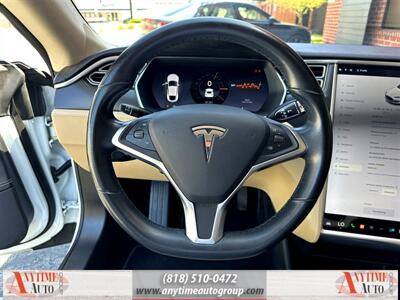 2014 Tesla Model S   - Photo 19 - Sherman Oaks, CA 91403-1701
