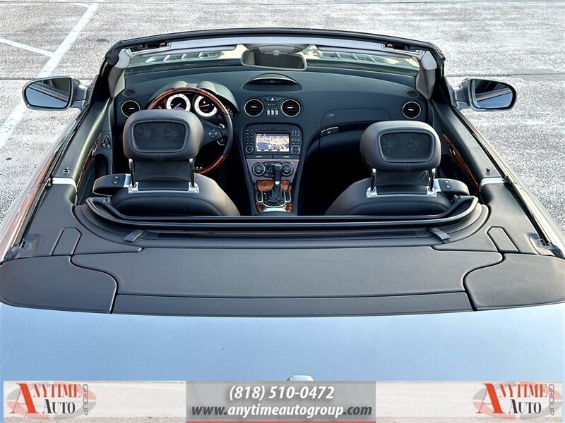 2011 Mercedes-Benz SL-Class SL550 photo 12