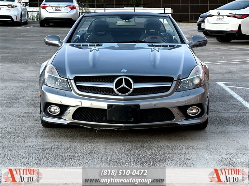 2011 Mercedes-Benz SL-Class SL550 photo 2