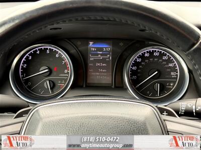 2020 Toyota Camry SE   - Photo 15 - Sherman Oaks, CA 91403-1701