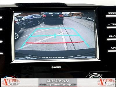 2020 Toyota Camry SE   - Photo 17 - Sherman Oaks, CA 91403-1701
