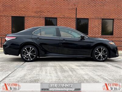 2020 Toyota Camry SE   - Photo 8 - Sherman Oaks, CA 91403-1701