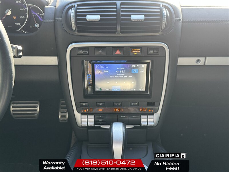 2008 Porsche Cayenne Turbo   - Photo 9 - Sherman Oaks, CA 91403-1701