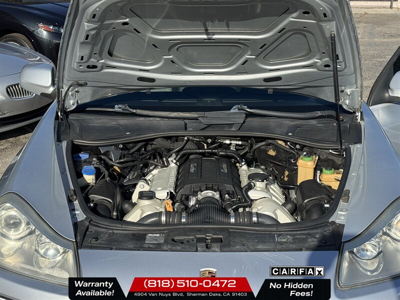 2008 Porsche Cayenne Turbo   - Photo 12 - Sherman Oaks, CA 91403-1701