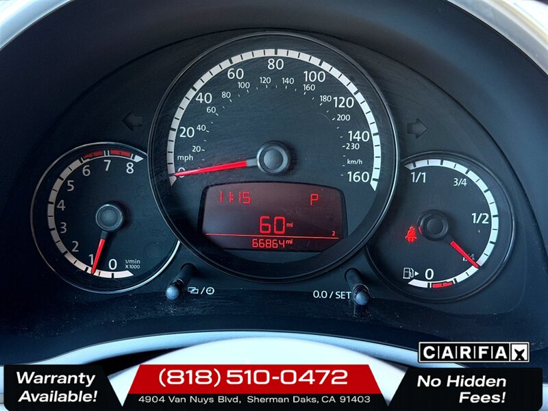 2013 Volkswagen Beetle Convertible 2.5L PZEV - Photo 17 - Sherman Oaks, CA 91403-1701