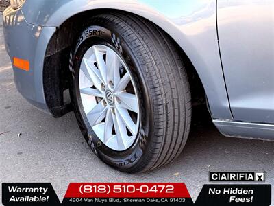 2013 Volkswagen Golf 2.5L PZEV - Photo 20 - Sherman Oaks, CA 91403-1701