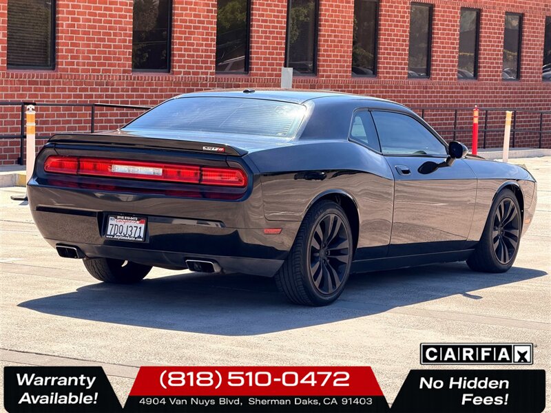 2010 Dodge Challenger SRT8   - Photo 7 - Sherman Oaks, CA 91403-1701