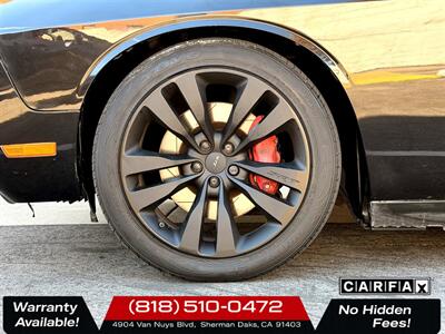 2010 Dodge Challenger SRT8   - Photo 21 - Sherman Oaks, CA 91403-1701
