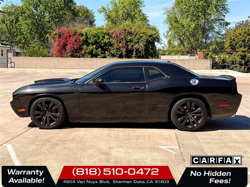 2010 Dodge Challenger SRT8   - Photo 4 - Sherman Oaks, CA 91403-1701