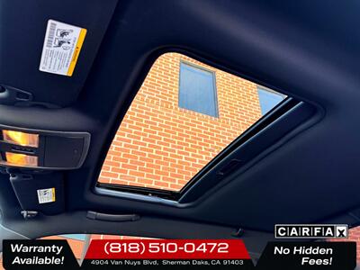 2010 Dodge Challenger SRT8   - Photo 18 - Sherman Oaks, CA 91403-1701