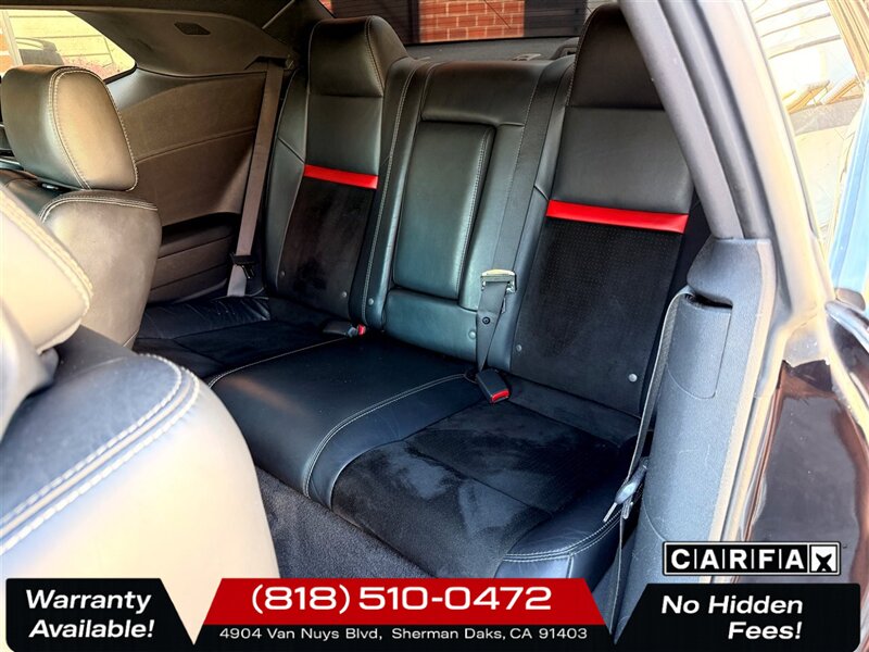 2010 Dodge Challenger SRT8   - Photo 12 - Sherman Oaks, CA 91403-1701