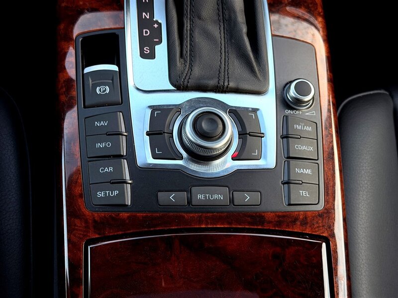 2011 Audi A6 3.0T quattro Premium Plus   - Photo 20 - Sherman Oaks, CA 91403-1701