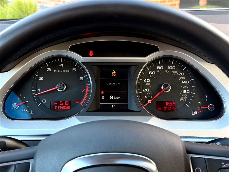 2011 Audi A6 3.0T quattro Premium Plus   - Photo 16 - Sherman Oaks, CA 91403-1701