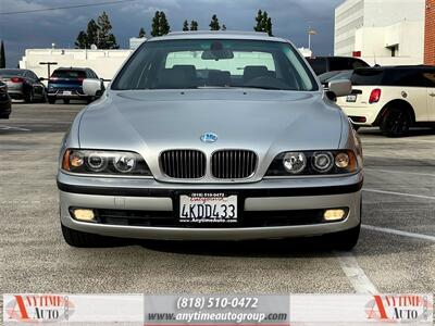 2000 BMW 540i  