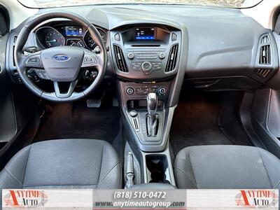 2016 Ford Focus SE   - Photo 10 - Sherman Oaks, CA 91403-1701