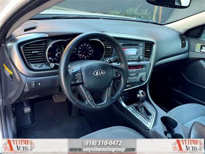 2012 Kia Optima Hybrid EX   - Photo 15 - Sherman Oaks, CA 91403-1701