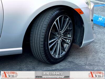2013 Scion FR-S   - Photo 20 - Sherman Oaks, CA 91403-1701