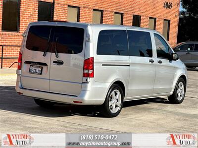 2017 Mercedes-Benz Metris Passenger   - Photo 7 - Sherman Oaks, CA 91403-1701