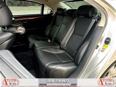 2012 Lexus LS 600h L   - Photo 28 - Sherman Oaks, CA 91403-1701