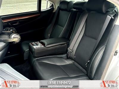 2012 Lexus LS 600h L   - Photo 29 - Sherman Oaks, CA 91403-1701