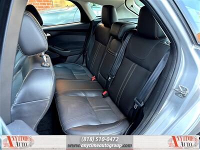 2012 Ford Focus Titanium   - Photo 24 - Sherman Oaks, CA 91403-1701