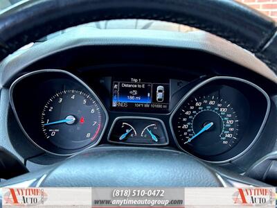 2012 Ford Focus Titanium   - Photo 16 - Sherman Oaks, CA 91403-1701