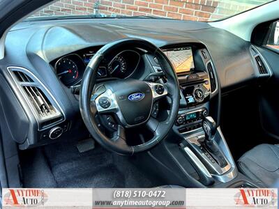 2012 Ford Focus Titanium   - Photo 14 - Sherman Oaks, CA 91403-1701