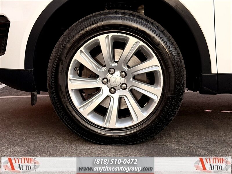 2017 Land Rover Discovery Sport SE - Photo 24 - Sherman Oaks, CA 91403-1701
