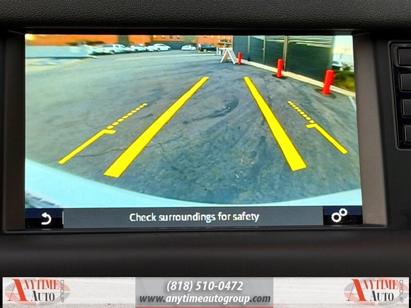 2017 Land Rover Discovery Sport SE - Photo 16 - Sherman Oaks, CA 91403-1701