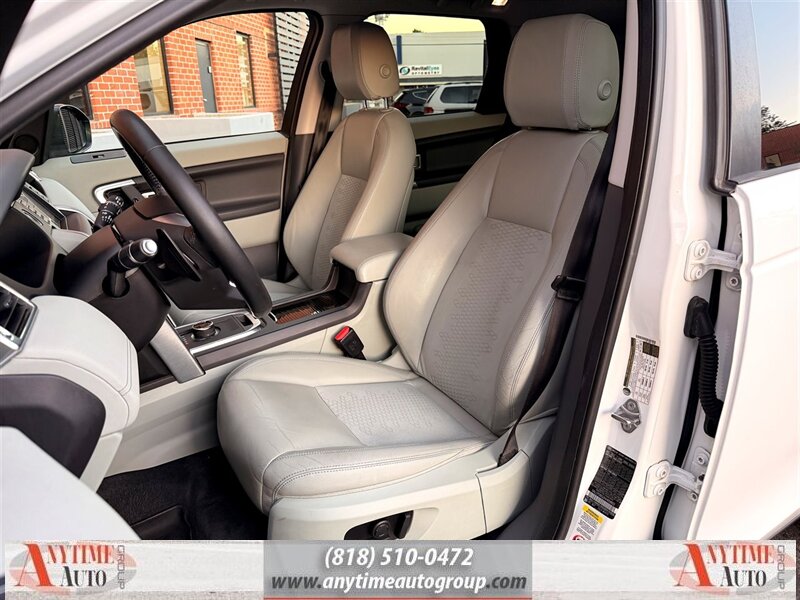 2017 Land Rover Discovery Sport SE - Photo 13 - Sherman Oaks, CA 91403-1701