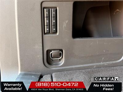 2020 Ford Expedition MAX Limited   - Photo 29 - Sherman Oaks, CA 91403-1701