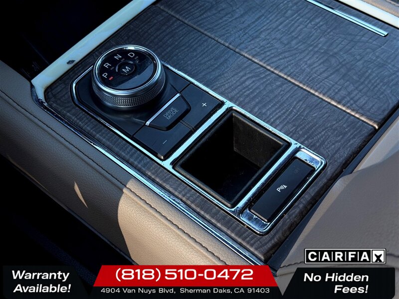 2020 Ford Expedition MAX Limited   - Photo 21 - Sherman Oaks, CA 91403-1701