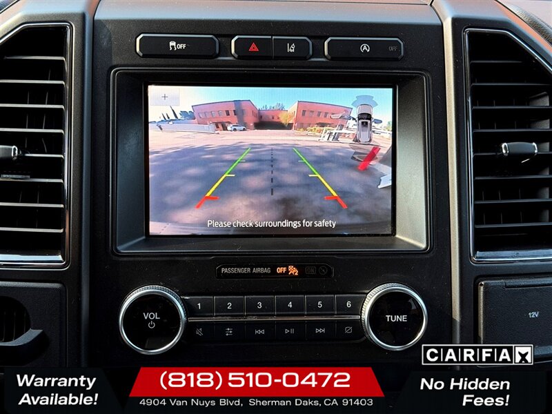 2020 Ford Expedition MAX Limited   - Photo 16 - Sherman Oaks, CA 91403-1701