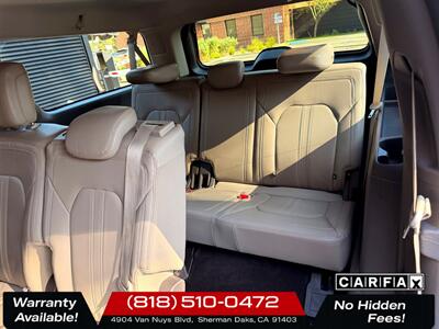 2020 Ford Expedition MAX Limited   - Photo 26 - Sherman Oaks, CA 91403-1701