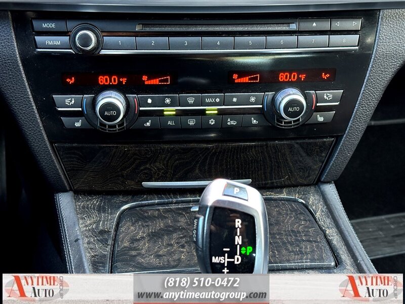 2012 BMW 7 Series 750i photo 19