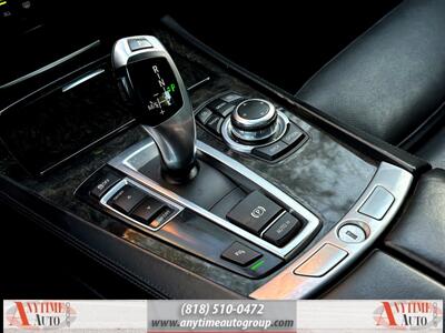 2012 BMW 750i   - Photo 20 - Sherman Oaks, CA 91403-1701