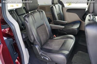 2020 Dodge Grand Caravan SXT   - Photo 19 - Phoenix, AZ 85034