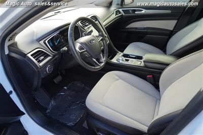 2019 Ford Fusion SE   - Photo 14 - Phoenix, AZ 85034